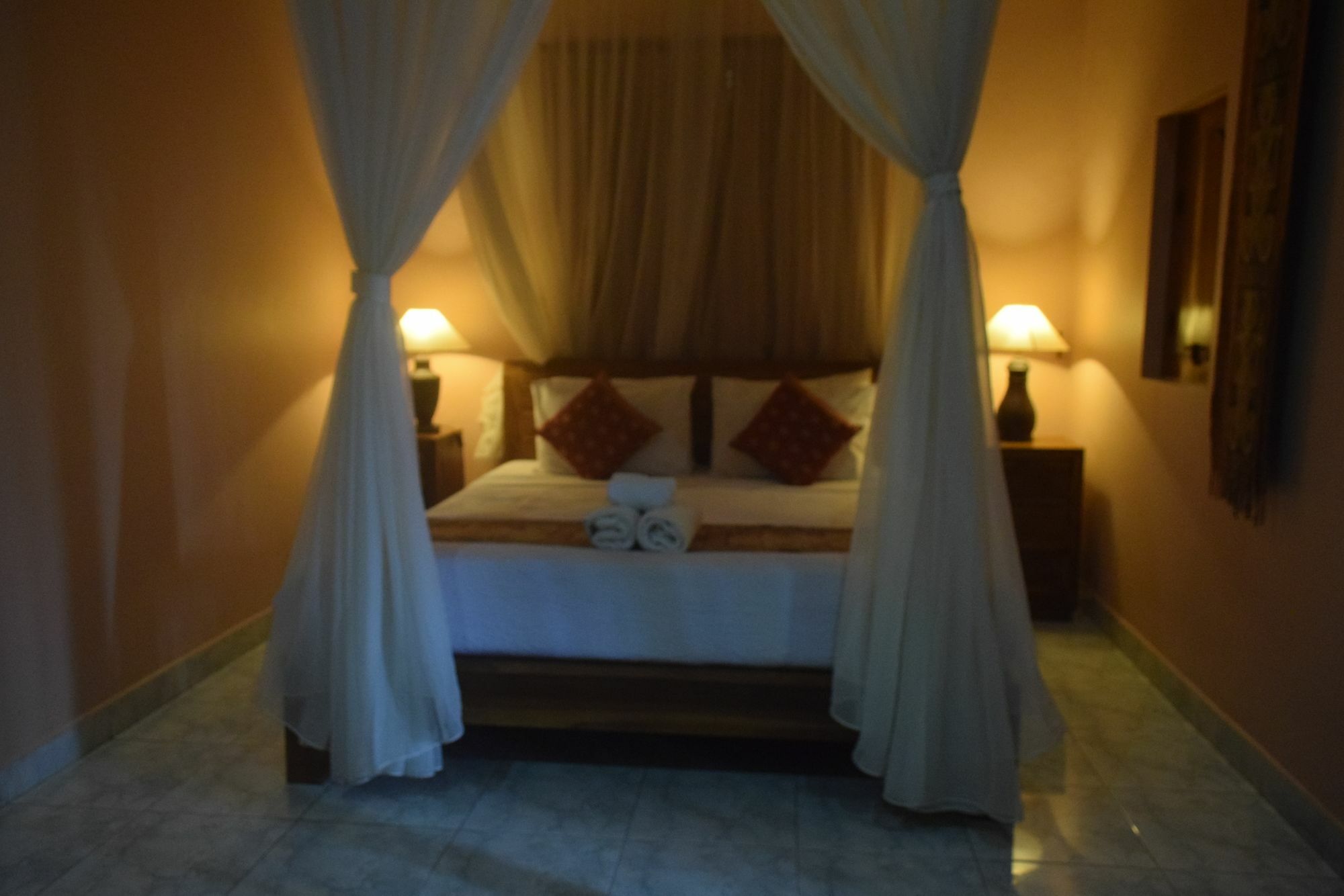 Hotel Aura Bisma Ubud Esterno foto
