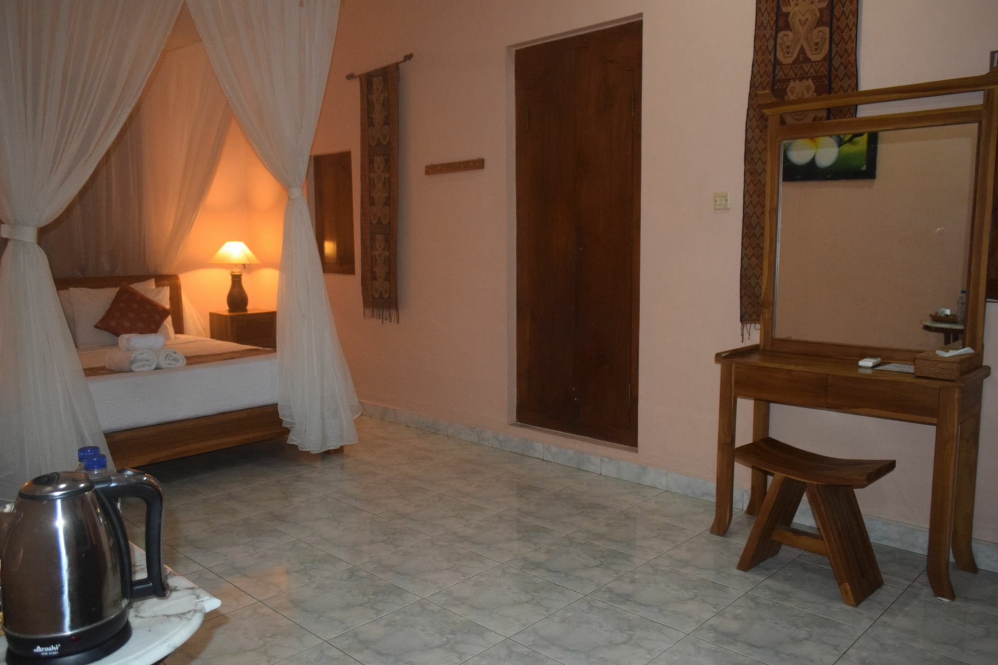 Hotel Aura Bisma Ubud Esterno foto
